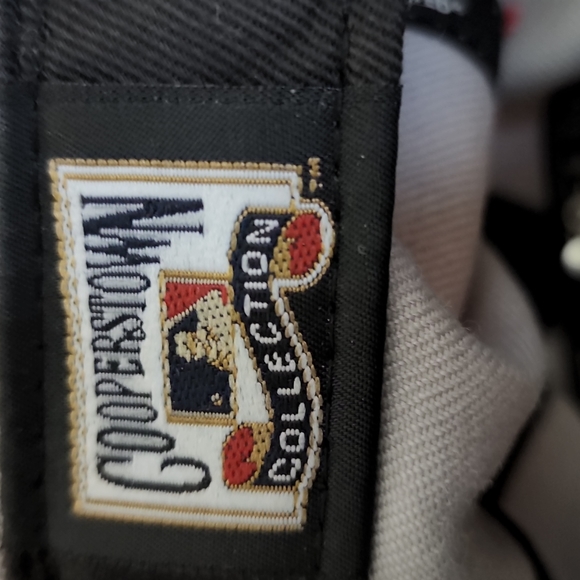 Angels Hat - Picture 3 of 3